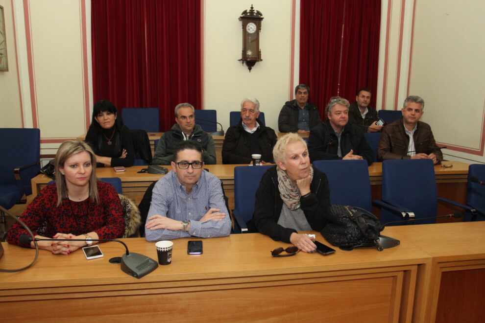 Εμφύλιος μνηστήρων και στελεχών για το διάδοχο Νίκα