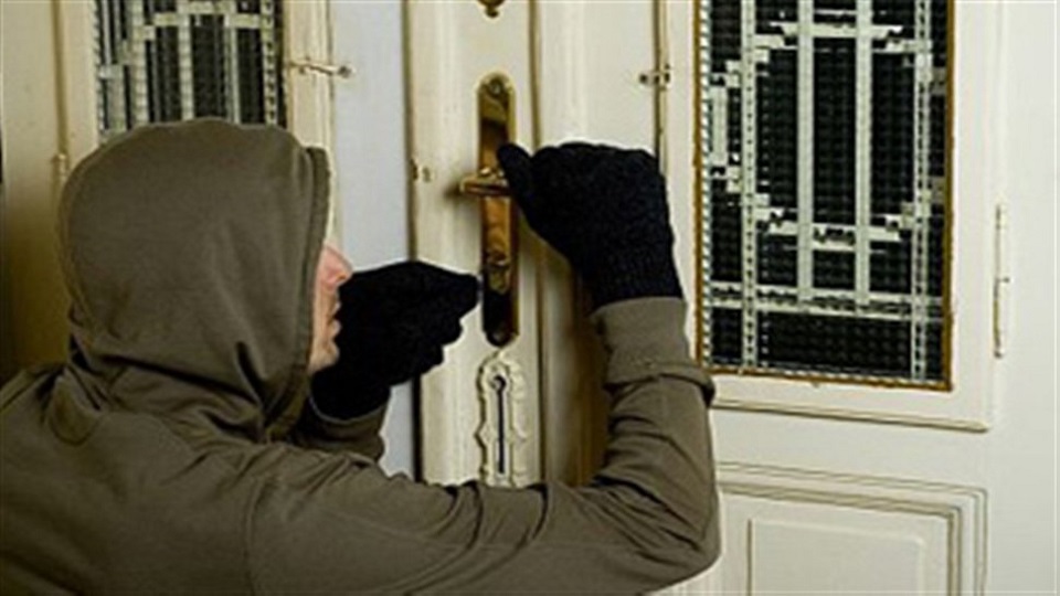 Κακοποιοί μπήκαν σε οικία στην Αγία Κυριακή Φιλιατρών