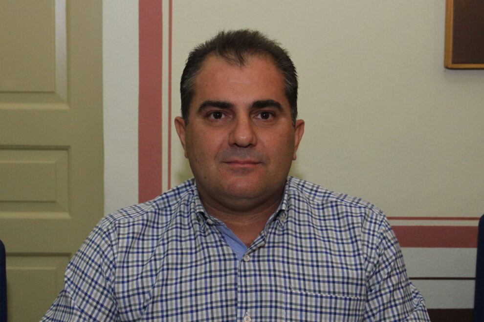 Και ο Θανάσης Βασιλόπουλος ζητά την ψήφο των 53 για τη διαδοχή του Π. Νίκα