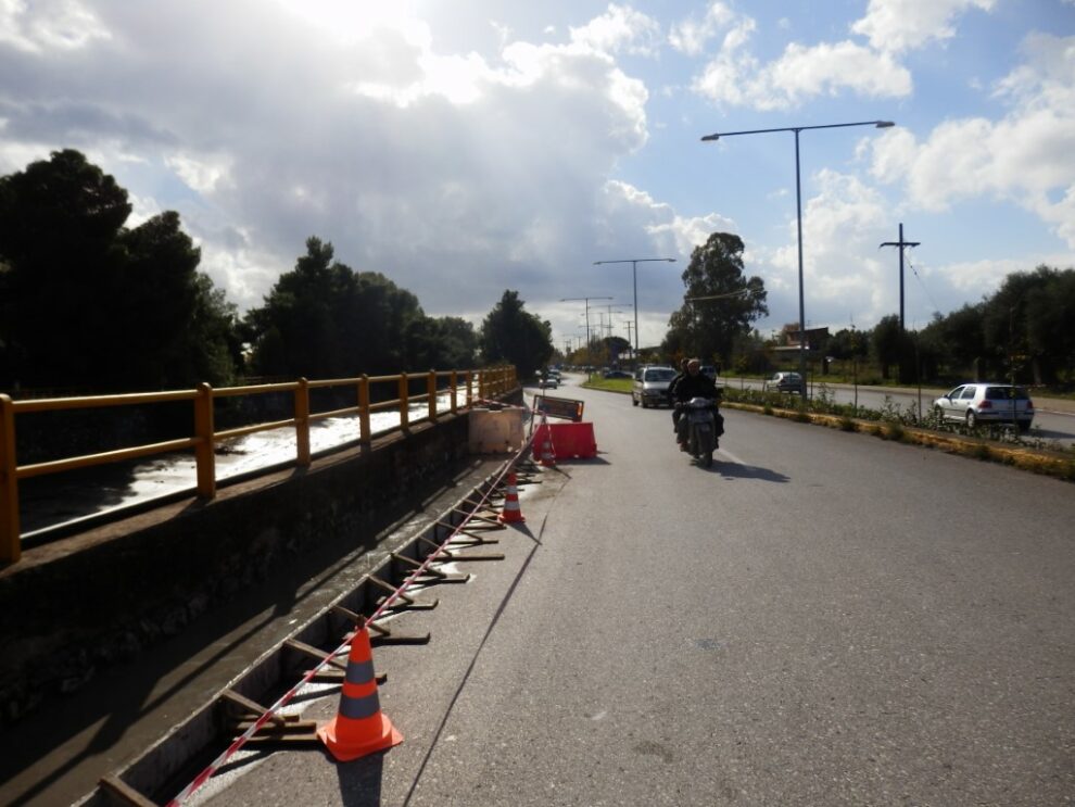 Πεζοδρόμια σε τμήμα της Αρτέμιδος