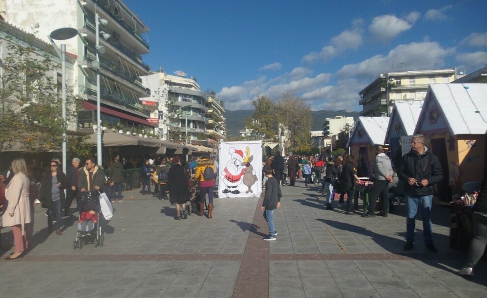 Πόλος έλξης επισκεπτών από διάφορες περιοχές η Καλαμάτα τις ημέρες των εορτών