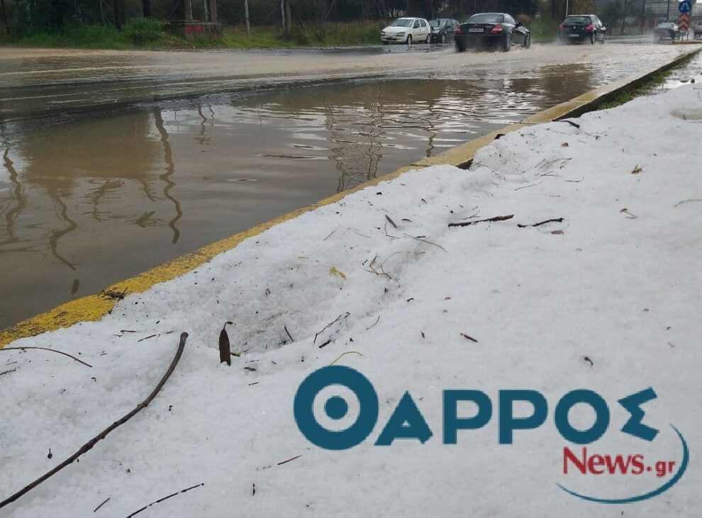 Προβλήματα σε δρόμους της Καλαμάτας από την έντονη χαλαζόπτωση – Μεγάλη ανησυχία για τις καλλιέργειες! (φωτογραφίες & βίντεο)