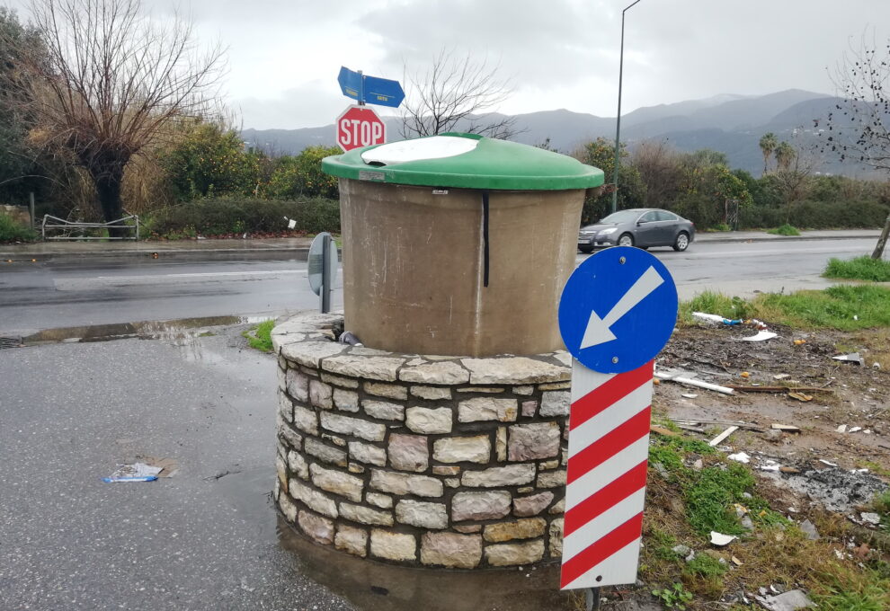 «Στο Θεό» οι υπόγειοι κάδοι