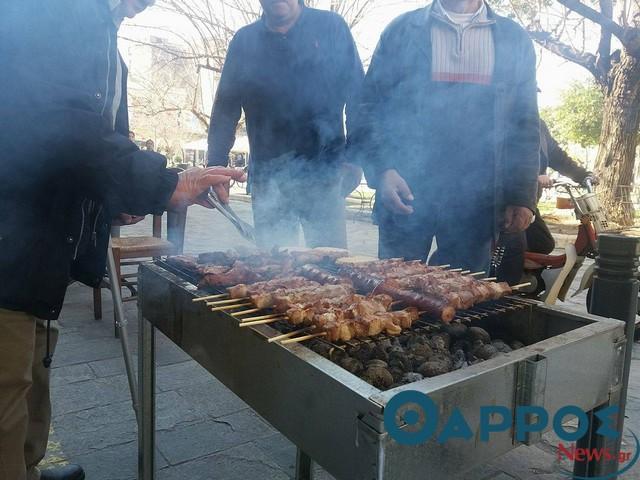 Η Κεντρική Αγορά Καλαμάτας τσικνίζει