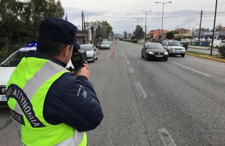 Μείωσαν το αλκοόλ, αλλά όχι την ταχύτητα οι Μεσσήνιοι οδηγοί