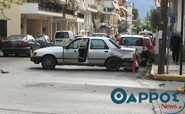 Σφοδρή σύγκρουση οχημάτων στην οδό Φαρών