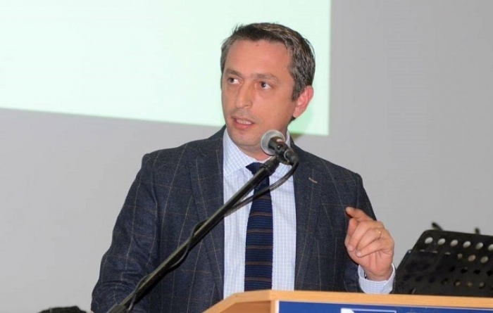Περικλής Μαντάς: «Αγαπά ο Θεός τον ψεύτη, αγαπά και το νοικοκύρη»