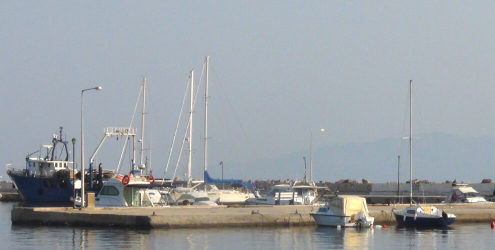 «Εξαφανίστηκε» επαγγελματικό  αλιευτικό από το λιμάνι Κυπαρισσίας