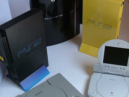 18 χρόνια Playstation- Δείτε το νοσταλγικό βίντεο της Sony!