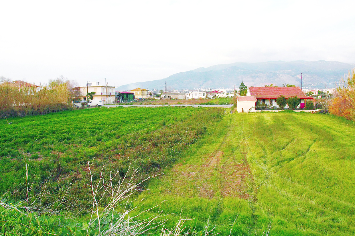 «Φωτιές» σε ιδιοκτήτες ακινήτων και αγρότες από τον Ενιαίο Φόρο Ακινήτων