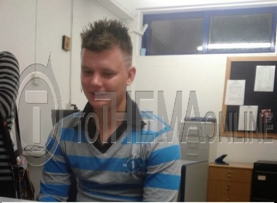 Είναι ο μικρος Μπέν; Αυτό είναι το ξανθό αγόρι που ανακρίνεται αυτή την ώρα!