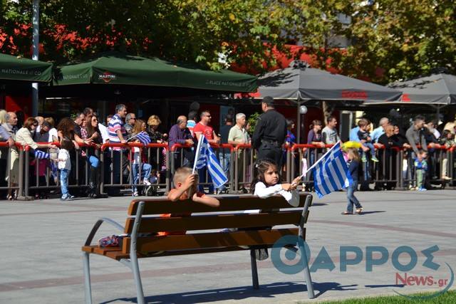 Μια άλλη άποψη για την παρέλαση (φωτογραφίες)