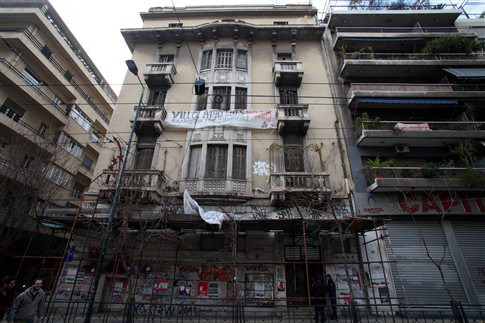 «Σαπίζει» το διαμέρισμα της Μαρίας Κάλλας