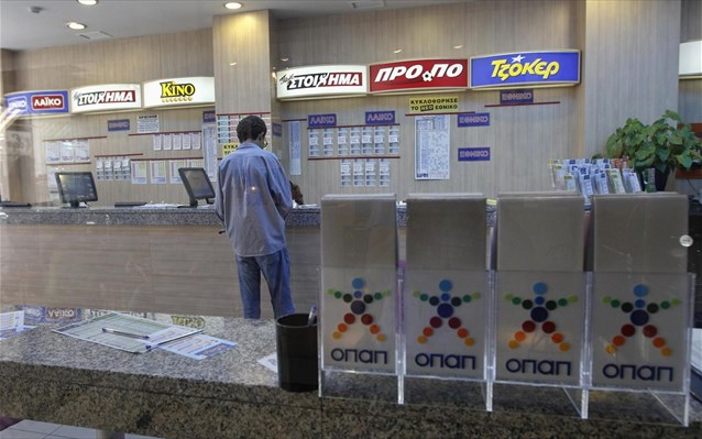 Η κρίση «έριξε» τον τζίρο στα πρακτορεία ΟΠΑΠ, όχι όμως και την ελπίδα