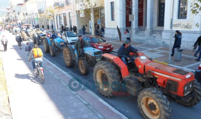 Τα μπλόκα της αγροτιάς  και η ώρα των τρακτέρ – Συγκέντρωση σήμερα στην Καλαμάτα