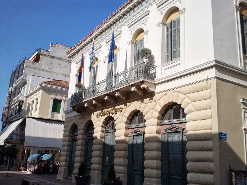 Ενδεχόμενο απολύσεων δημοτικών υπαλλήλων