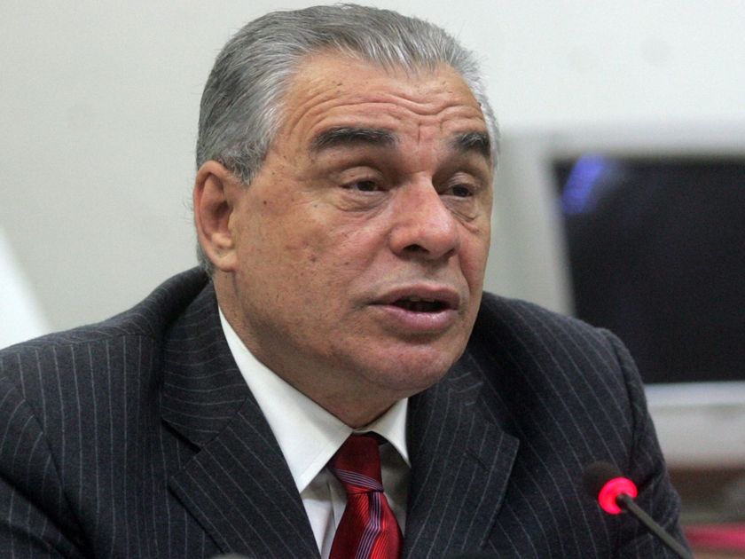 Συνέλαβαν τη σύζυγο και τον αδελφό του Γιακουμάτου