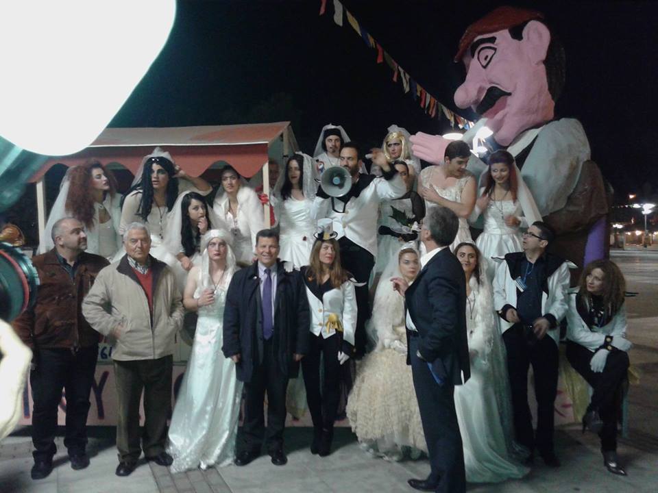 Επίσκεψη των καρναβαλιστών  της Καλαμάτας στη Μεσσήνη!