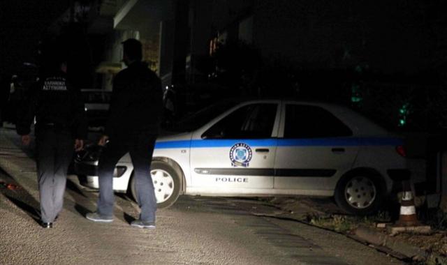 Πατέρας και γιος ξυλοκόπησαν αστυνομικούς στο Α.Τ. Μεσσήνης