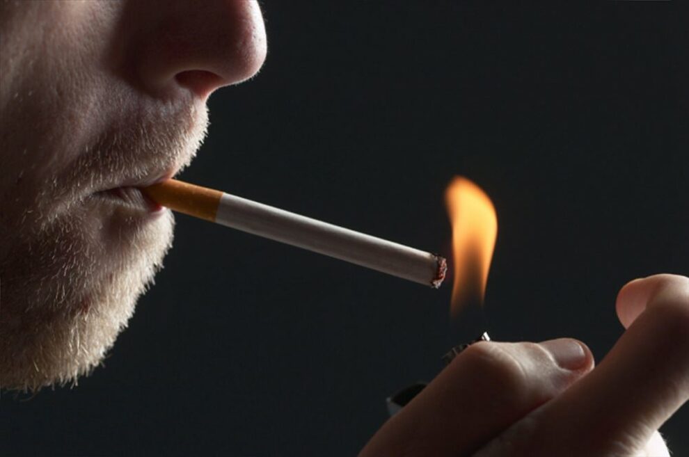 Κάπνισμα στοπ! “Σφίγγει” τα μέτρα το υπουργείο