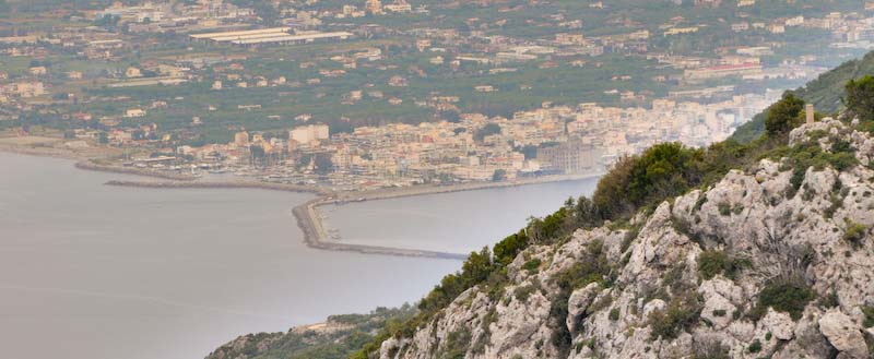 Μπίλιοβο: Η θάλασσα ισορροπεί… και το βουνό εξυψώνει… (φωτογραφίες)