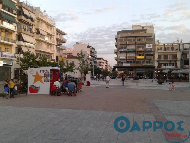 Ηρεμία στα “επιτελεία” στην Κεντρική Πλατεία της Καλαμάτας (φωτογραφίες)