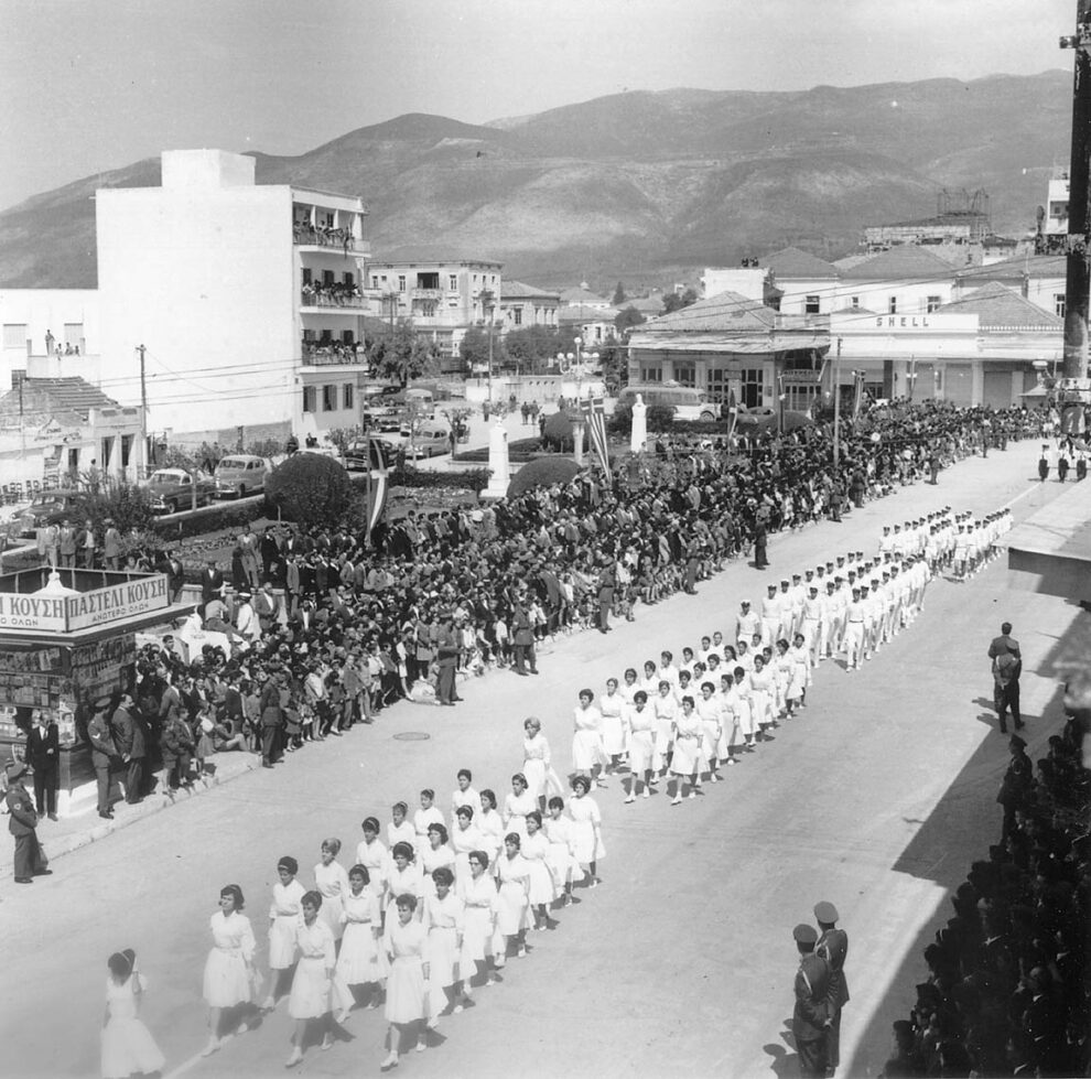 «Παλιά Καλαμάτα» : Αναμνήσεις μέσα από το φωτογραφικό φακό (φωτογραφίες)