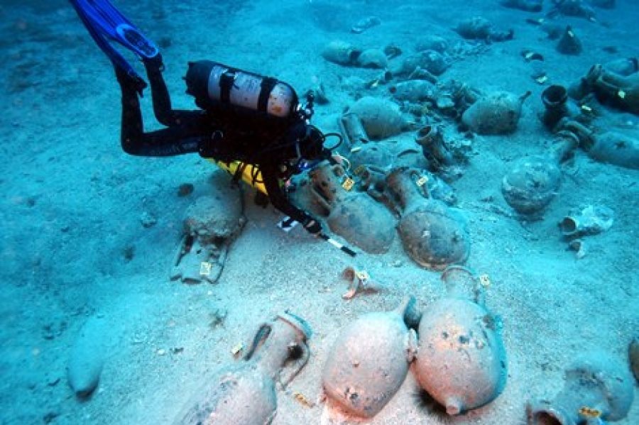 Υποβρύχιο μουσείο θα λειτουργήσει  στη Μεθώνη το 2015