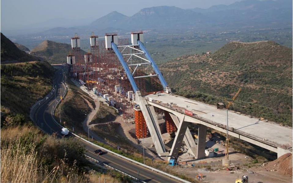 Νέα πεντάμηνη παράταση για  τη μεταλλική γέφυρα της Τσακώνας
