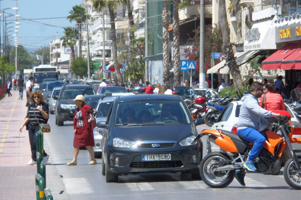 Δημόσια διαβούλευση για τη Ναυαρίνου
