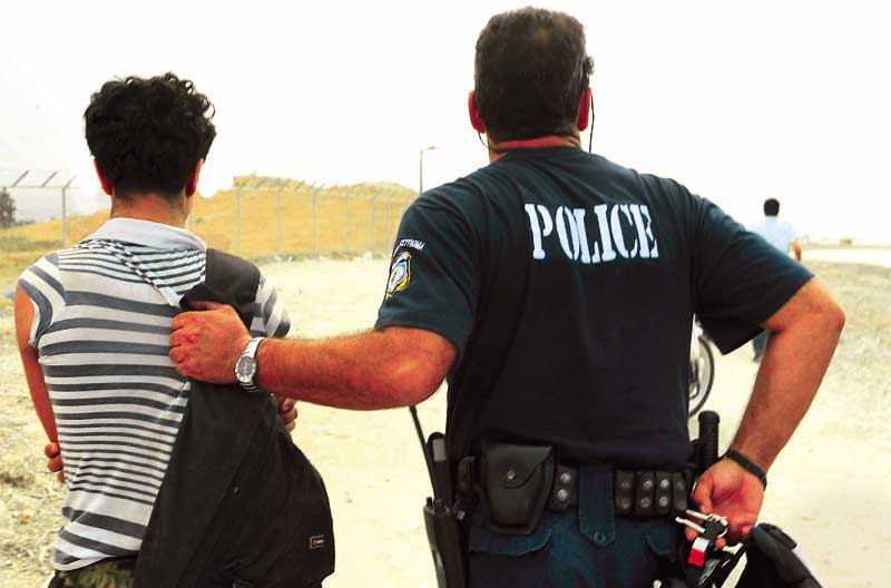 Σύλληψη Ρομά στη Μεσσηνία για αρπαγή
