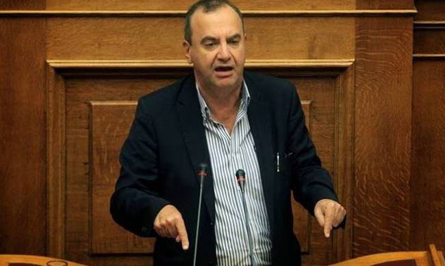 Δ. Στρατούλης: Εάν δεν κάνουν πίσω οι δανειστές πάμε σε εκλογές