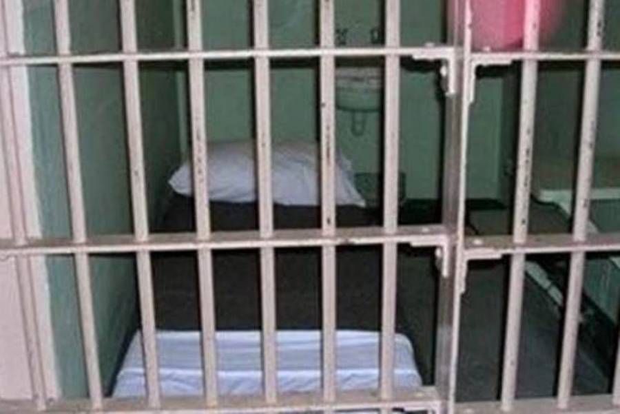 Προφυλακίστηκαν οι 2 άντρες για τη ληστεία του μίνι μάρκετ στην Καλαμάτα
