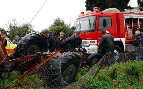 56χρονος έχασε τη ζωή του από ανατροπή τρακτέρ στη Μεσσηνία
