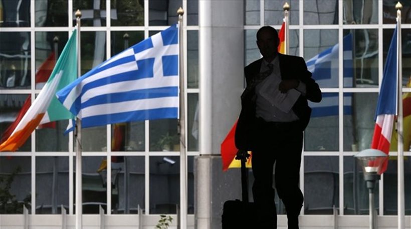 Μέτρα – σοκ απαιτούν οι δανειστές για να συμφωνήσουν