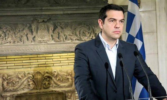 Προς υποχώρηση (;) και αποδοχή σχεδίου Γιουνκέρ ο Τσίπρας