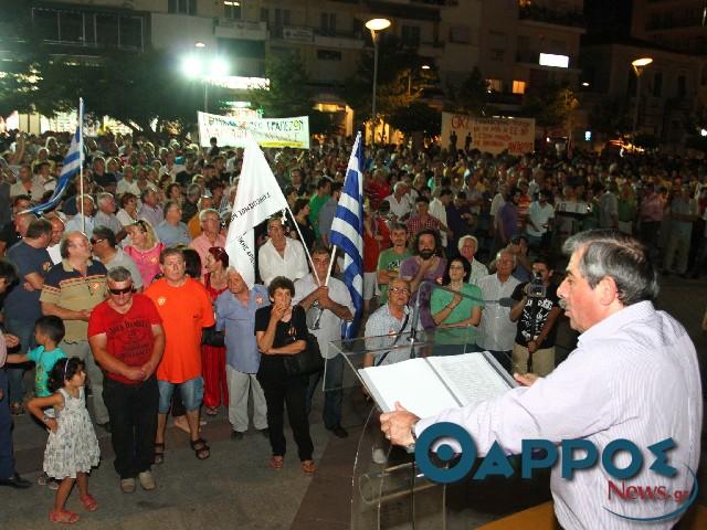 Θανάσης Πετράκος: Μικρός λαός και πολεμά…