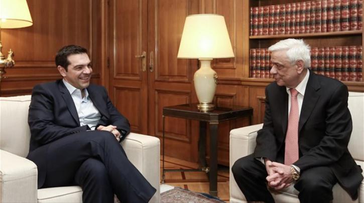 Ο Α. Τσίπρας ζήτησε από τον Π. Παυλόπουλο να είναι σε ετοιμότητα για όλα τα ενδεχόμενα