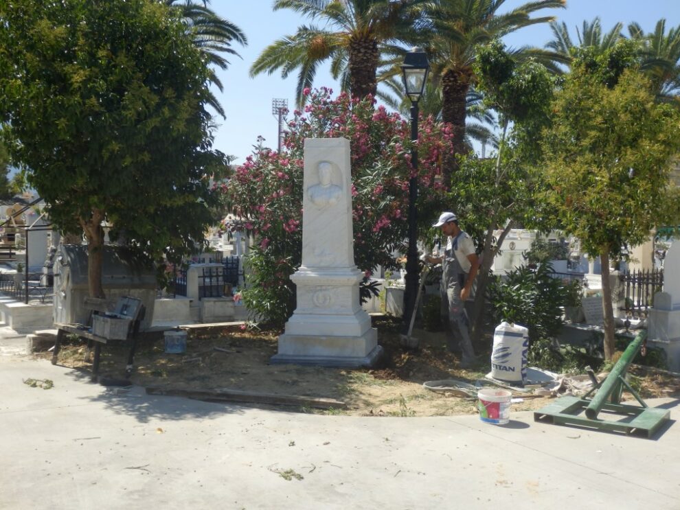 Υπαίθριο μουσείο στο Κοιμητήριο Καλαμάτας