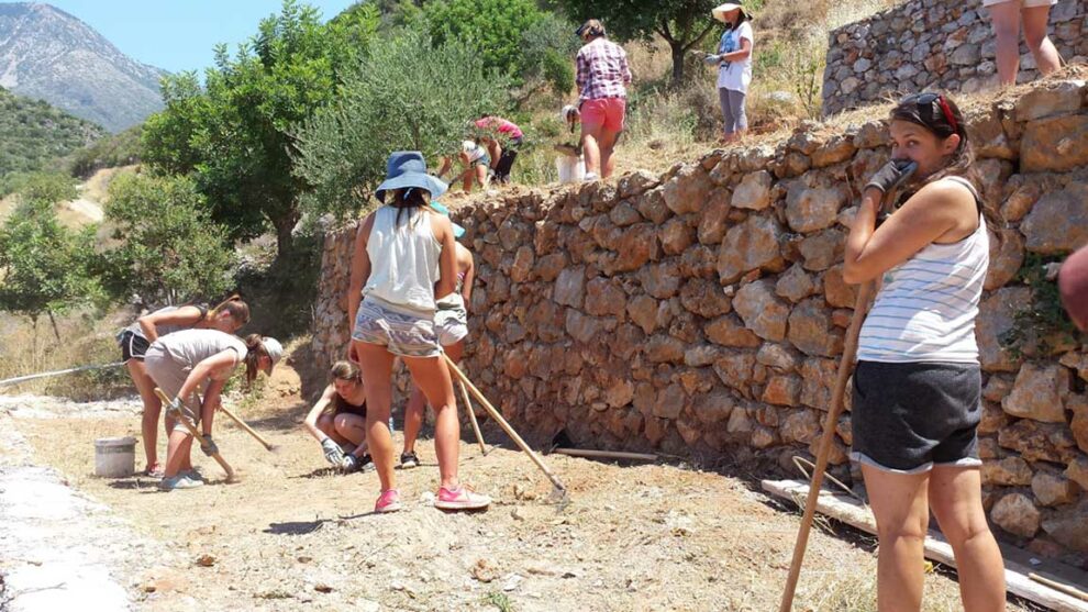 Πρακτική άσκηση νέων Πολωνών  στον Αγροτουρισμό στην Μεγάλη Μαντίνεια (φωτογραφίες)