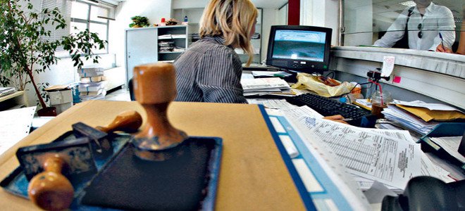 Περικοπές σε υπερωρίες, μετακινήσεις  και τηλέφωνα για τους ΟΤΑ το 2016