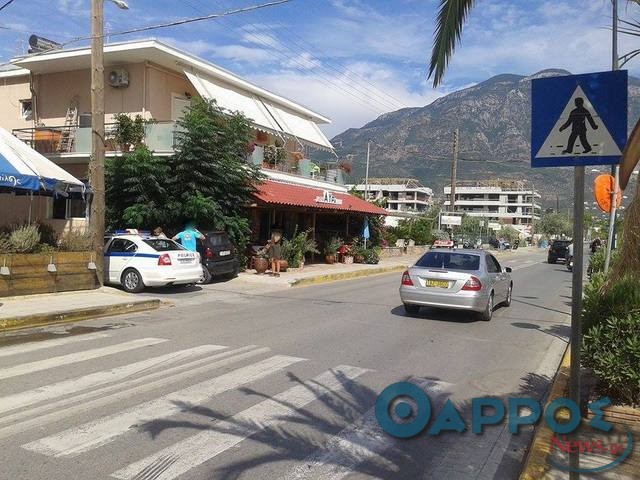 Σερβιτόρα παρασύρθηκε από μηχανάκι στη Ναυαρίνου