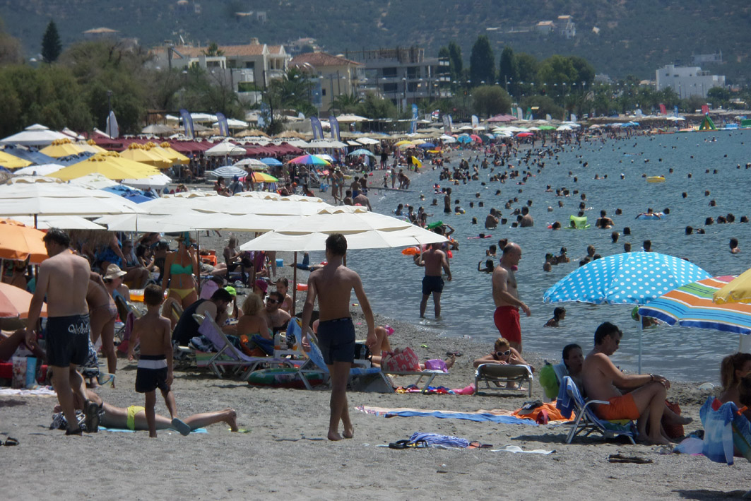 Ένας Αύγουστος δεν φέρνει την “Άνοιξη” στον τουρισμό της Μεσσηνίας
