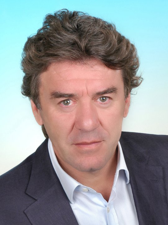 Ο Χρ. Ριζάς “φλερτάρει” με το γαλάζιο ψηφοδέλτιο