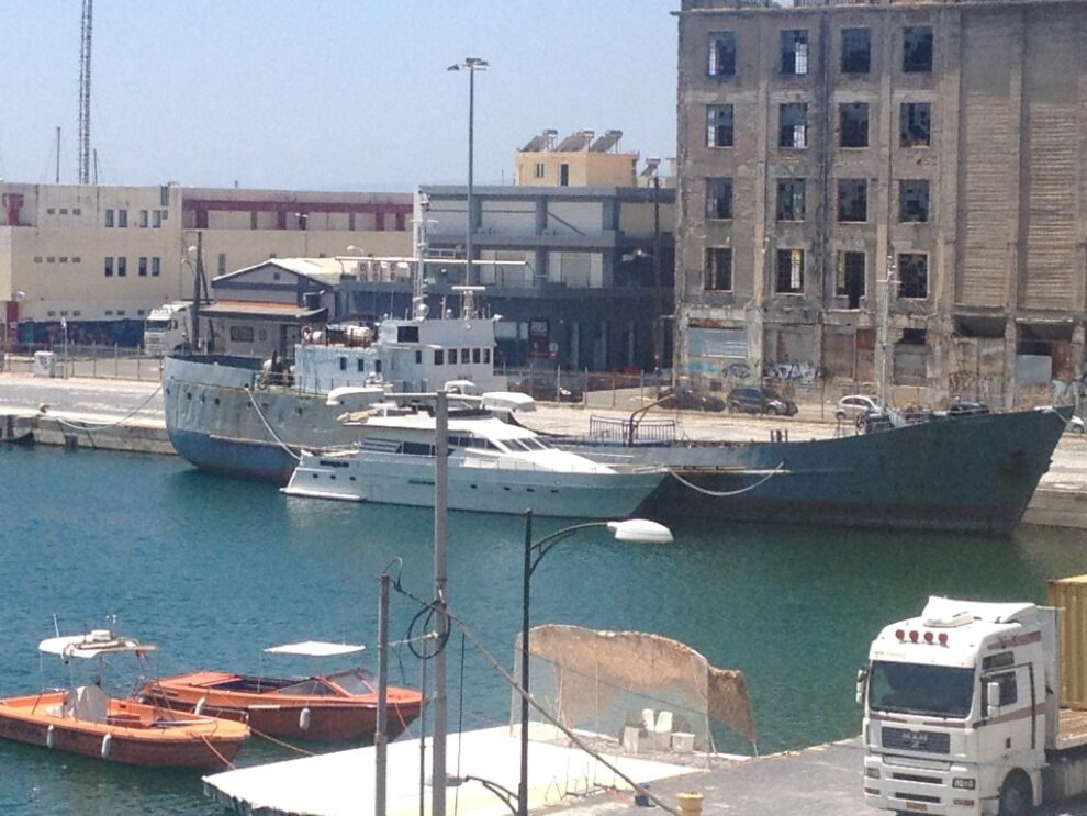 Στον Εισαγγελέα για τα σαπιοκάραβα στο λιμάνι ο Δήμαρχος Καλαμάτας