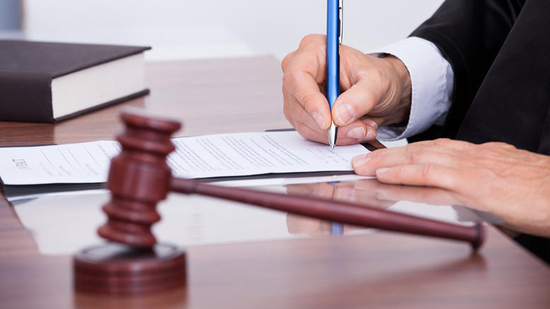 Τρεις νέες θετικές αποφάσεις για υπερχρεωμένα νοικοκυριά από το Ειρηνοδικείο της Καλαμάτας
