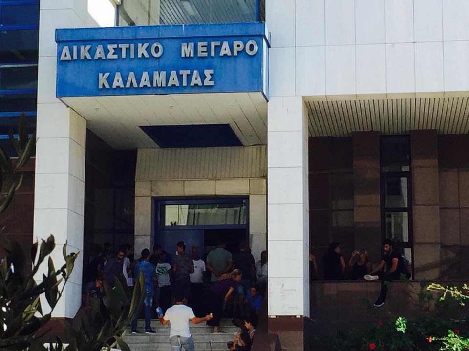 Δύο θετικές αποφάσεις για 46χρονο και ζευγάρι με υπερχρεωμένα  στην Καλαμάτα