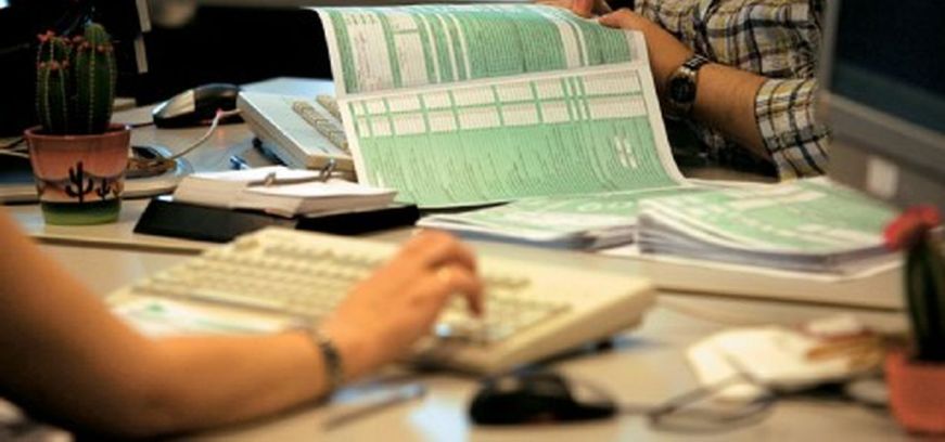 Διπλάσιος ο φόρος στα εκκαθαριστικά για επαγγελματίες και αγρότες με βάση το νέο μνημόνιο