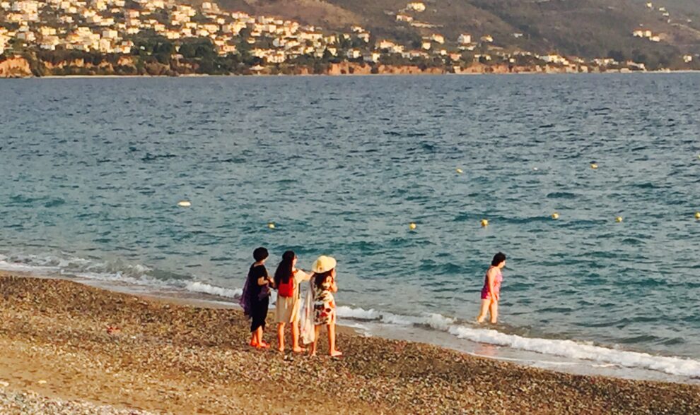 Μετά τη μουσική απόλαυσαν και τη θάλασσα…