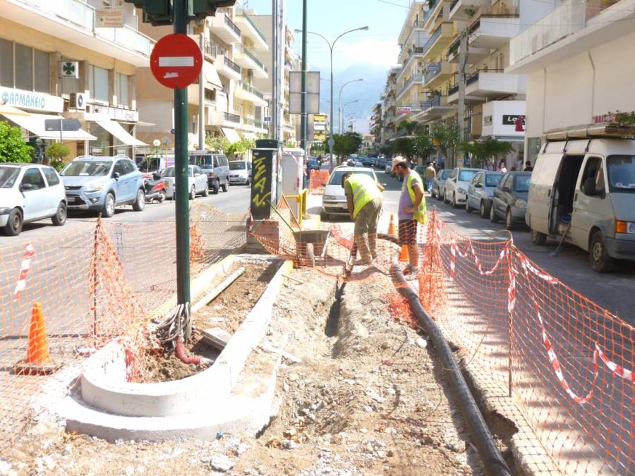 “Μπούμερανγκ” η αμφιδρόμηση, χωρίς μελέτη, της Βασιλέως Γεωργίου!